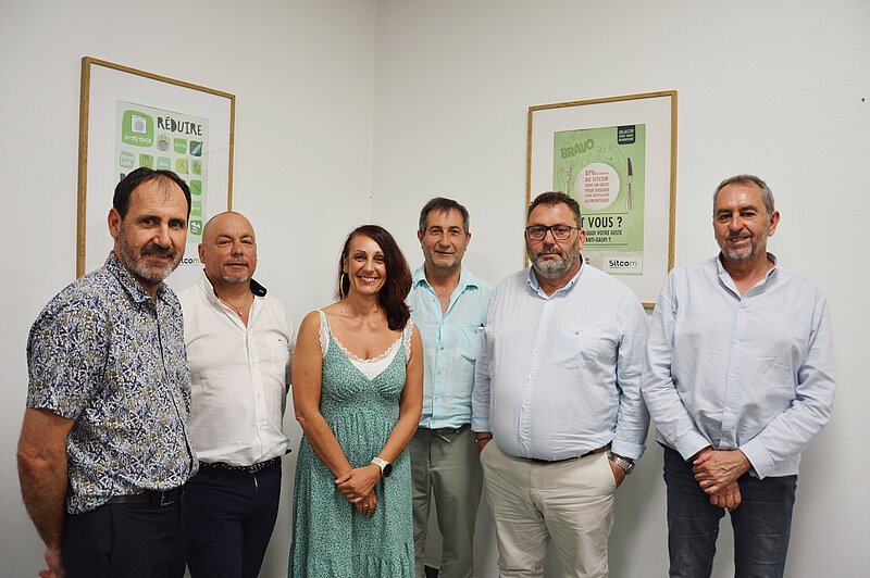 Photo de la Présidence (de g. à dr. : ) Hervé Darrigade, Thierry Galléa, Jennifer El Mannaï, Jean-Marc Lescoute, Régis Dubus, Jean-Marc Larre